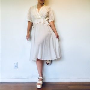 Vintage Cream Lace Dress Peplum 5 6